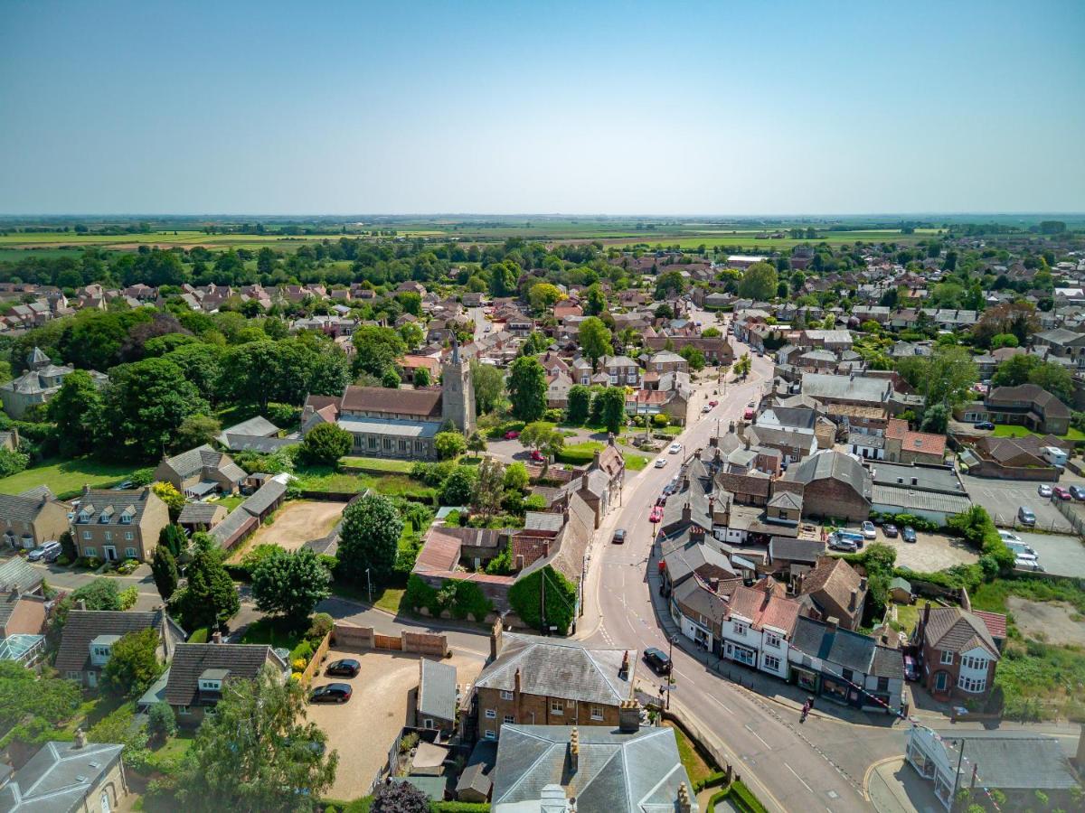 The Bramley House Hotel Chatteris Exterior photo